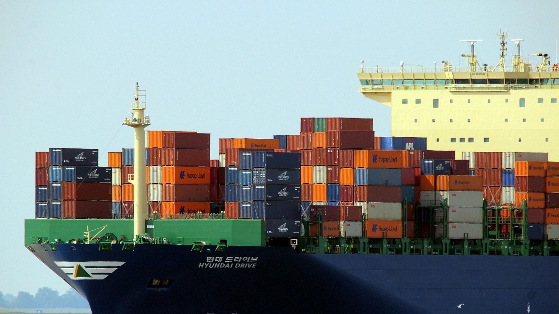 FDA Customs Broker in Laredo TX Clearing Food, Beverage, and Drug Shipments Through CBP